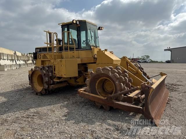CAT 815F Augsnes blīvētāji