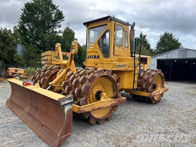 CAT 825B Būvniecība- Citi