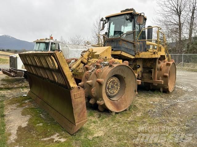 CAT 826H Augsnes blīvētāji