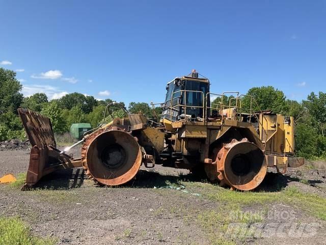 CAT 836G Augsnes blīvētāji