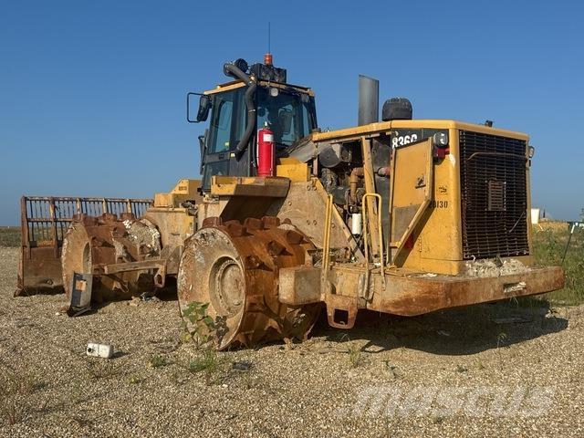 CAT 836G Augsnes blīvētāji