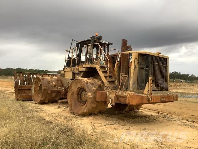 CAT 836H Augsnes blīvētāji