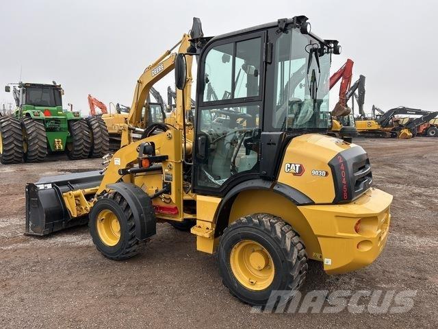 CAT 903D Iekrāvēji uz riteņiem