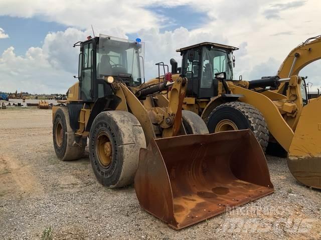 CAT 920 Iekrāvēji uz riteņiem
