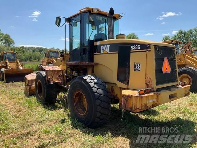 CAT 938G Iekrāvēji uz riteņiem