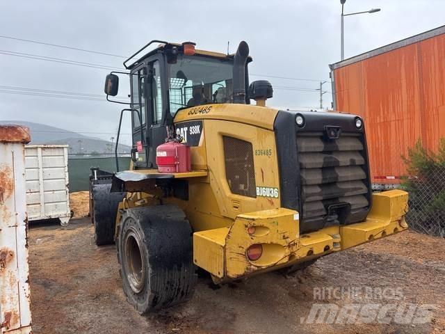 CAT 938K Iekrāvēji uz riteņiem
