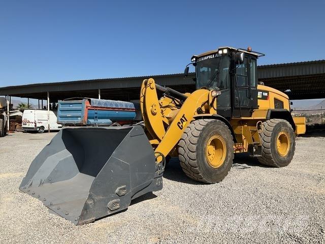CAT 938K Iekrāvēji uz riteņiem