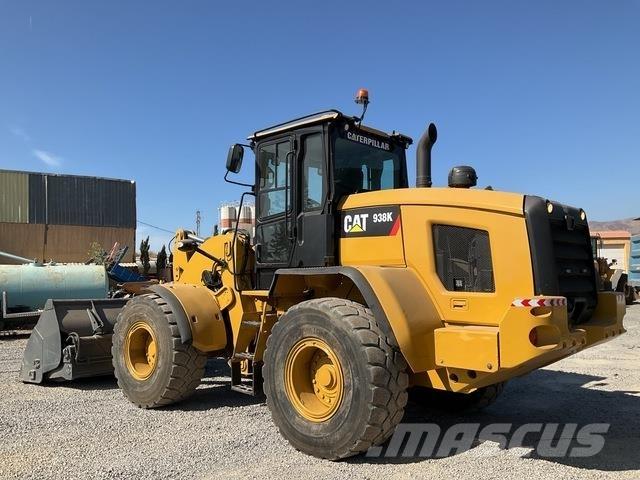 CAT 938K Iekrāvēji uz riteņiem