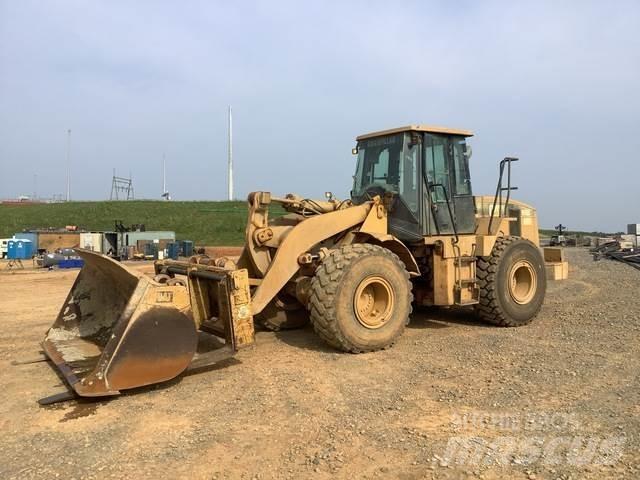CAT 950G Iekrāvēji uz riteņiem