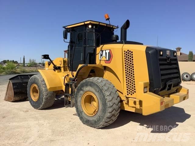 CAT 950K Iekrāvēji uz riteņiem
