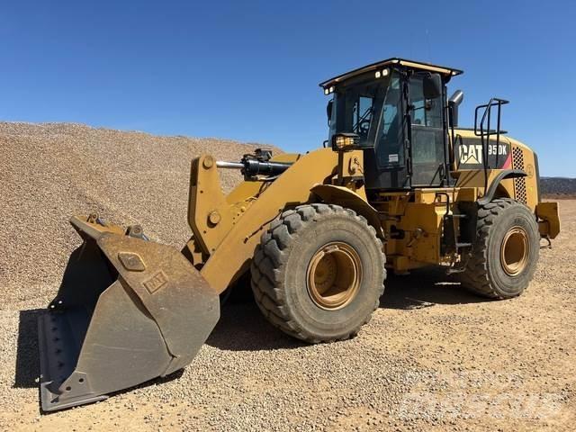 CAT 950K Iekrāvēji uz riteņiem