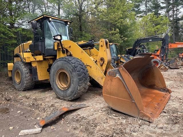 CAT 950K Iekrāvēji uz riteņiem