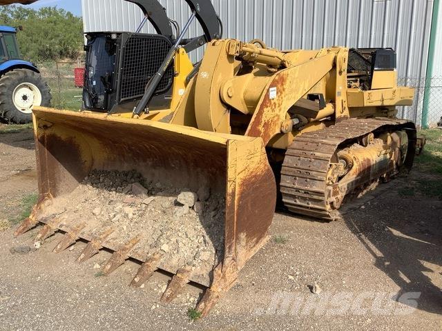 CAT 953C Kāpurķēžu iekrāvēji