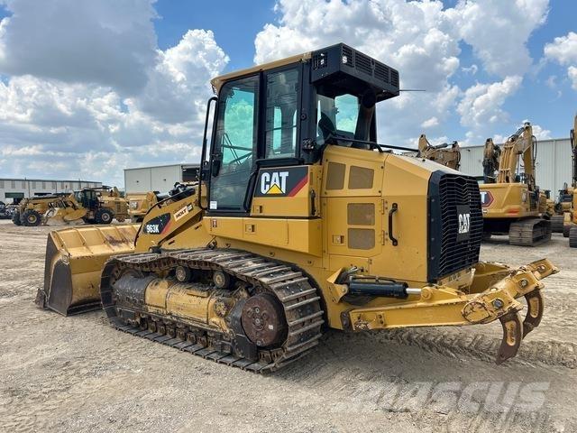 CAT 963K Kāpurķēžu iekrāvēji