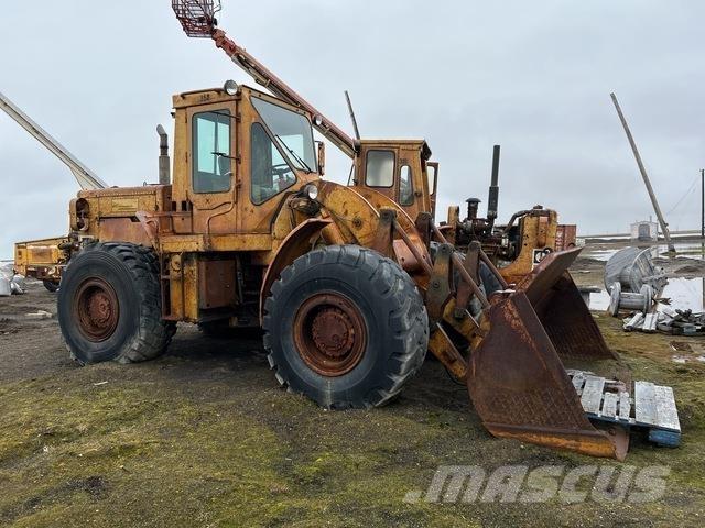 CAT 966C Iekrāvēji uz riteņiem