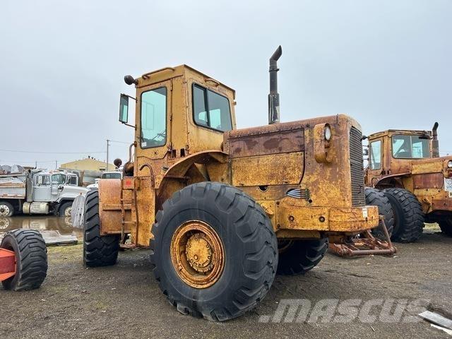CAT 966C Iekrāvēji uz riteņiem