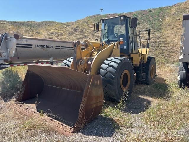 CAT 966G Iekrāvēji uz riteņiem
