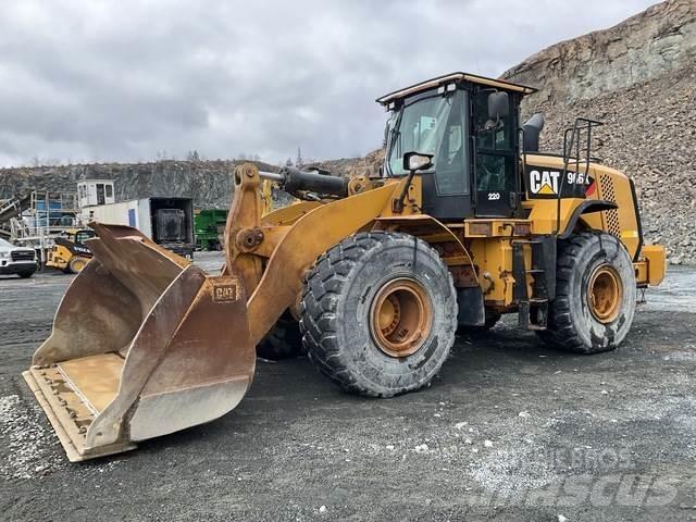 CAT 966K Iekrāvēji uz riteņiem