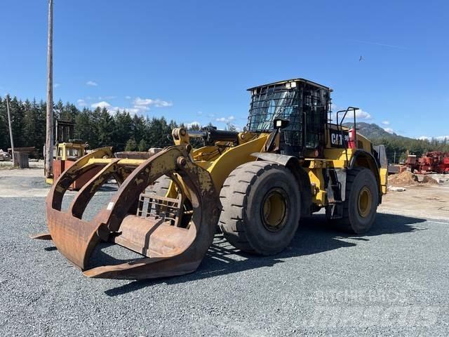 CAT 966M Iekrāvēji uz riteņiem