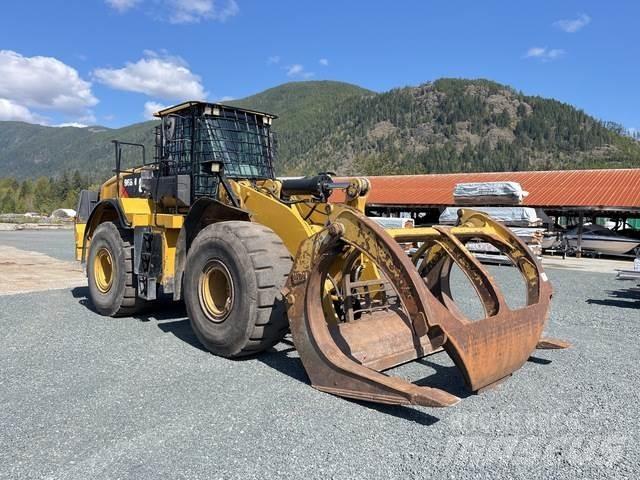 CAT 966M Iekrāvēji uz riteņiem