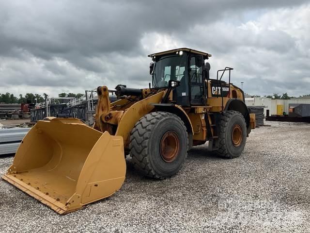 CAT 966M Iekrāvēji uz riteņiem