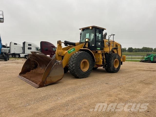 CAT 966M Iekrāvēji uz riteņiem