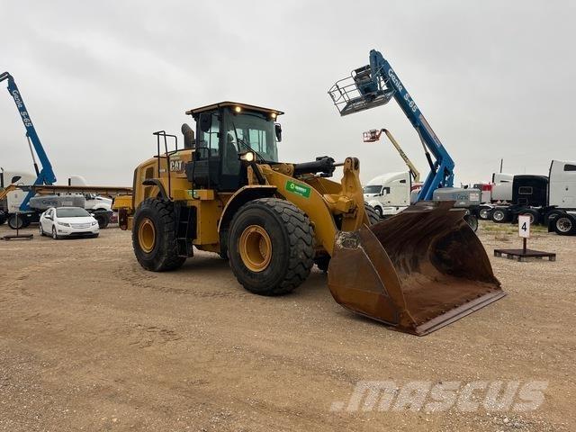CAT 966M Iekrāvēji uz riteņiem