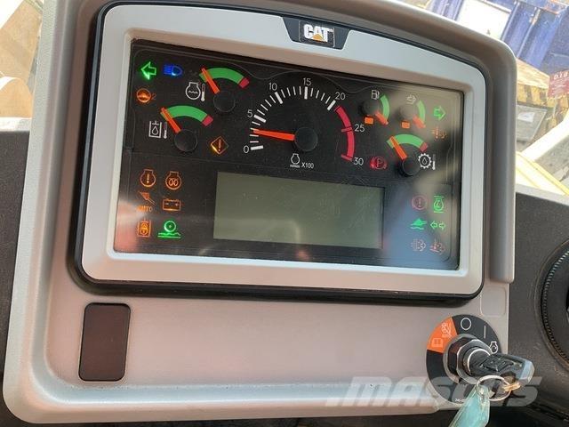 CAT 966M XE Iekrāvēji uz riteņiem