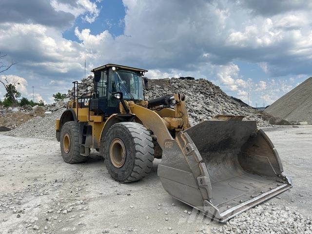 CAT 972M Iekrāvēji uz riteņiem