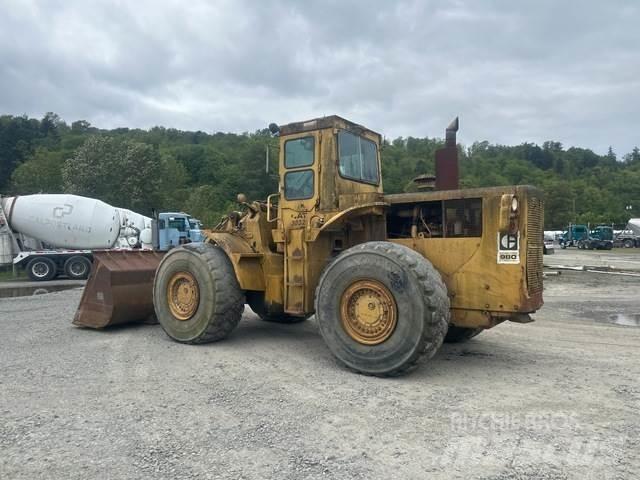 CAT 980B Iekrāvēji uz riteņiem