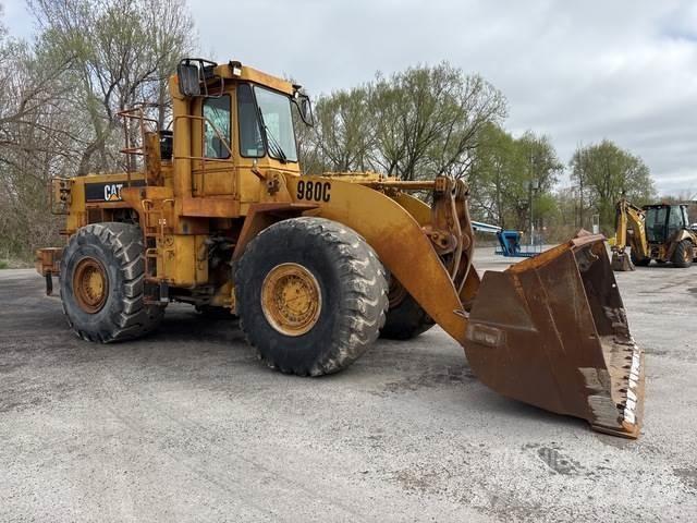 CAT 980C Iekrāvēji uz riteņiem