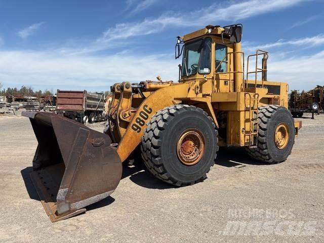 CAT 980C Iekrāvēji uz riteņiem