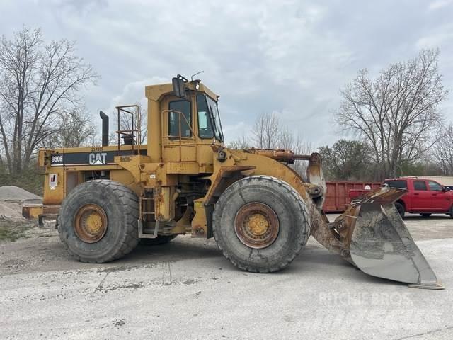 CAT 980F Iekrāvēji uz riteņiem