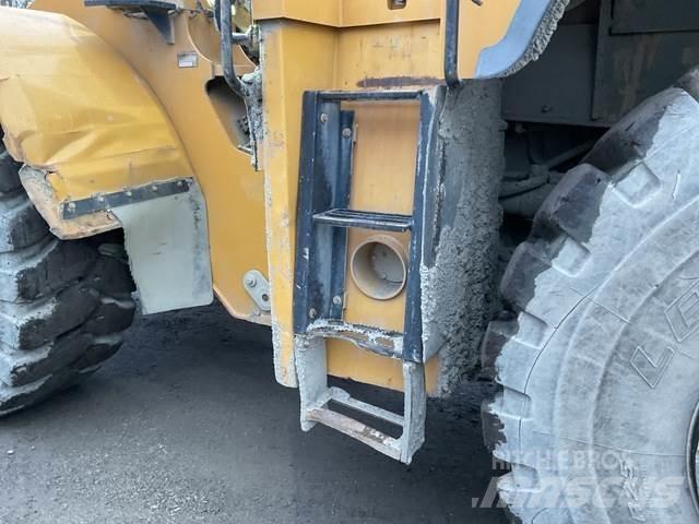 CAT 980K Iekrāvēji uz riteņiem