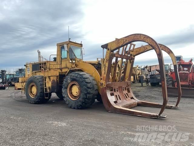 CAT 988B Iekrāvēji uz riteņiem