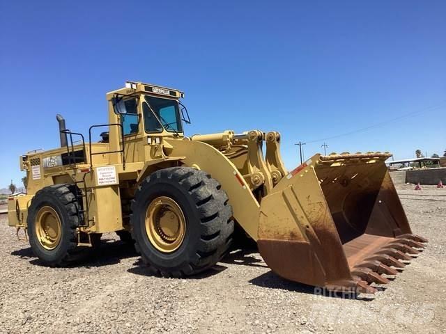 CAT 988B Iekrāvēji uz riteņiem