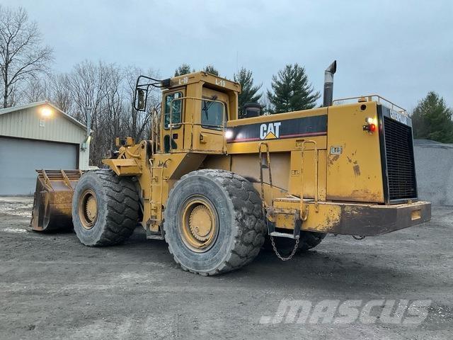 CAT 988F Iekrāvēji uz riteņiem