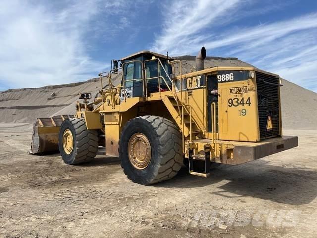 CAT 988G Iekrāvēji uz riteņiem
