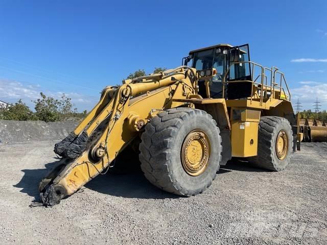 CAT 988H Iekrāvēji uz riteņiem