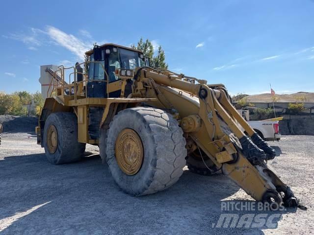 CAT 988H Iekrāvēji uz riteņiem