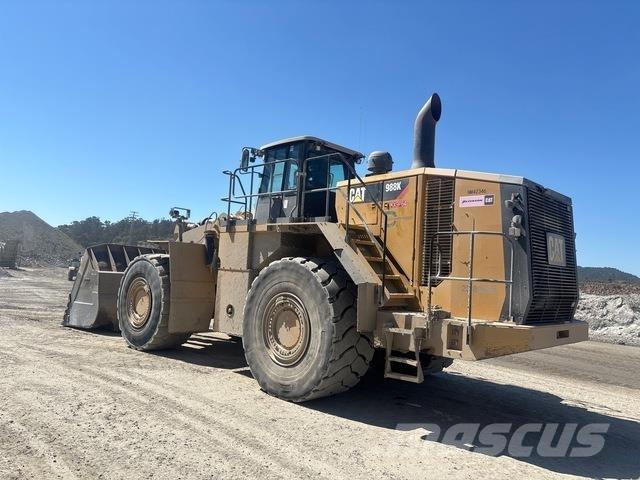 CAT 988K Iekrāvēji uz riteņiem