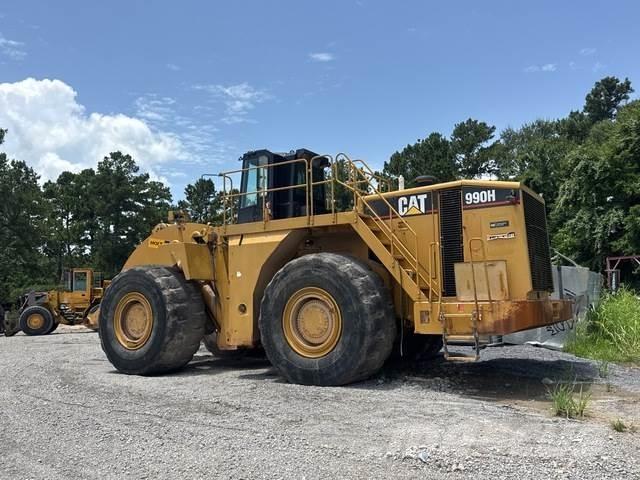 CAT 990H Iekrāvēji uz riteņiem