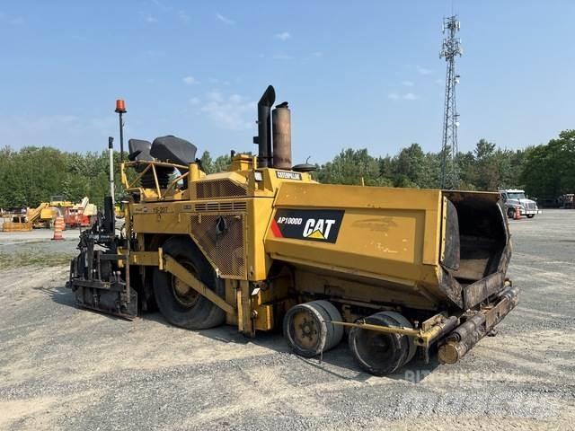 CAT AP-1000D Asfalta klājēji