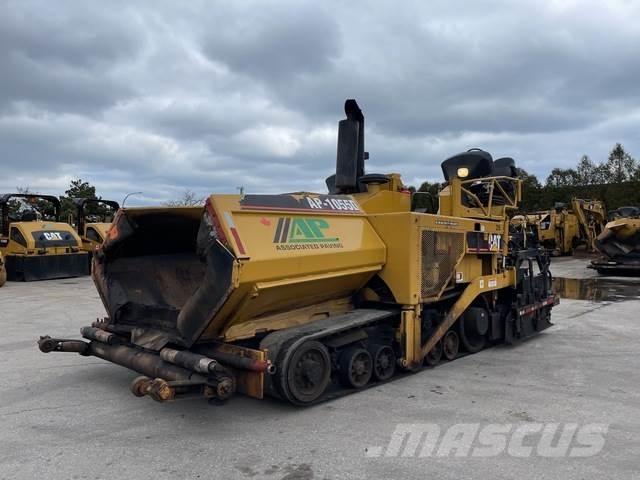 CAT AP-1055D Asfalta klājēji