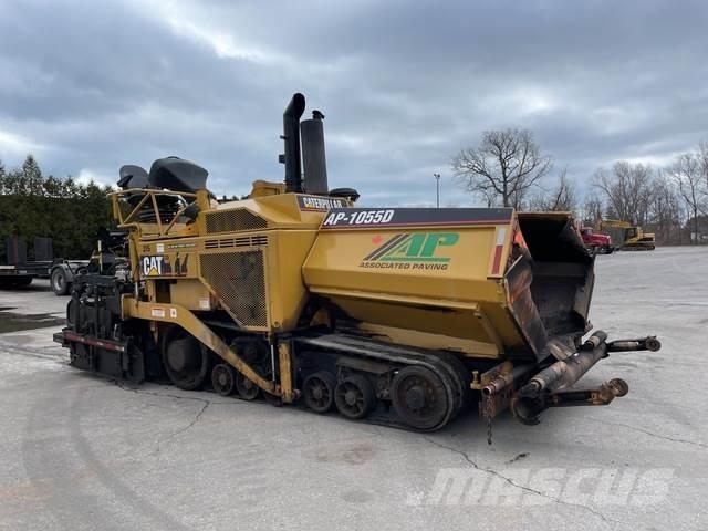 CAT AP-1055D Asfalta klājēji