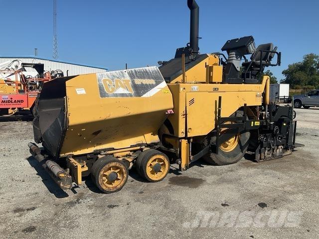 CAT AP-600D Asfalta klājēji