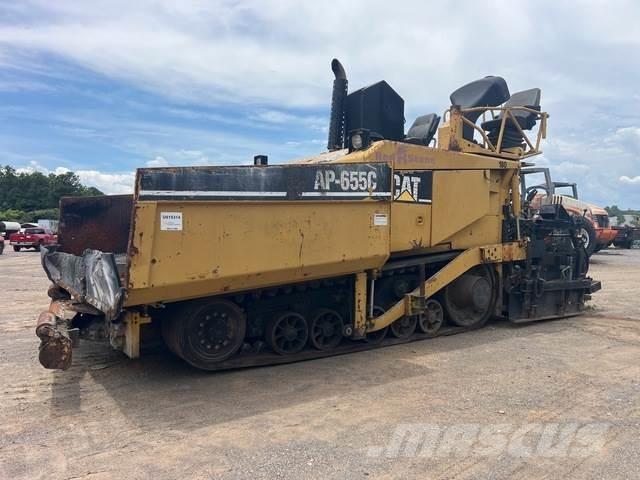 CAT AP-655C Asfalta klājēji