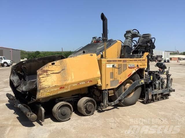 CAT AP1000F Asfalta klājēji