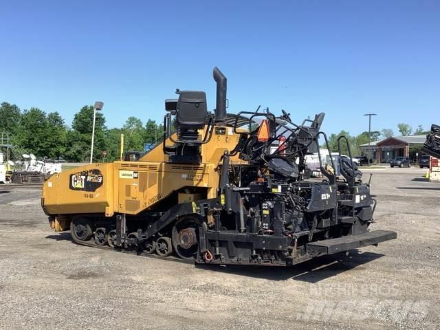 CAT AP1055F Asfalta klājēji
