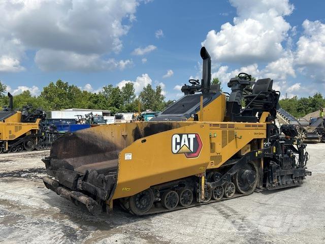 CAT AP655F Asfalta klājēji